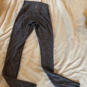 [lululemon] grey align leggings